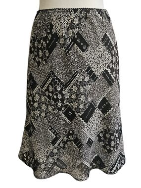 dressbarn Black White Floral Patchwork Print A-Line Skirt Knee Length
